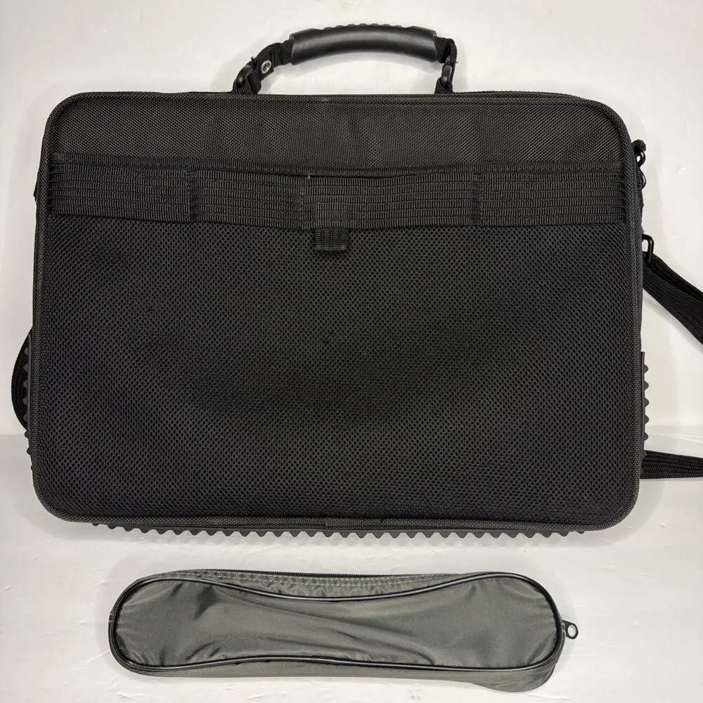 Targus Laptop Bag Expandable Adjustable Shoulder Strap Black Pockets School Gift